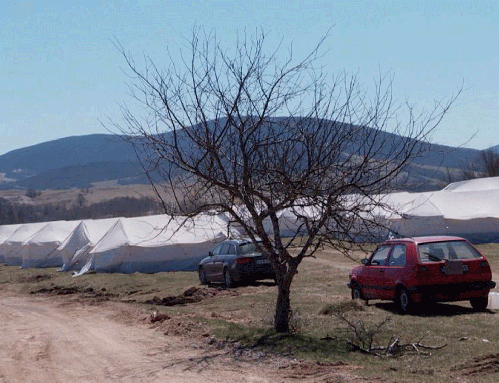 Migrante prebacuju u srpska sela!